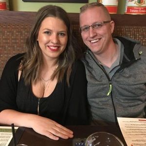 Meet your Posher, Niki